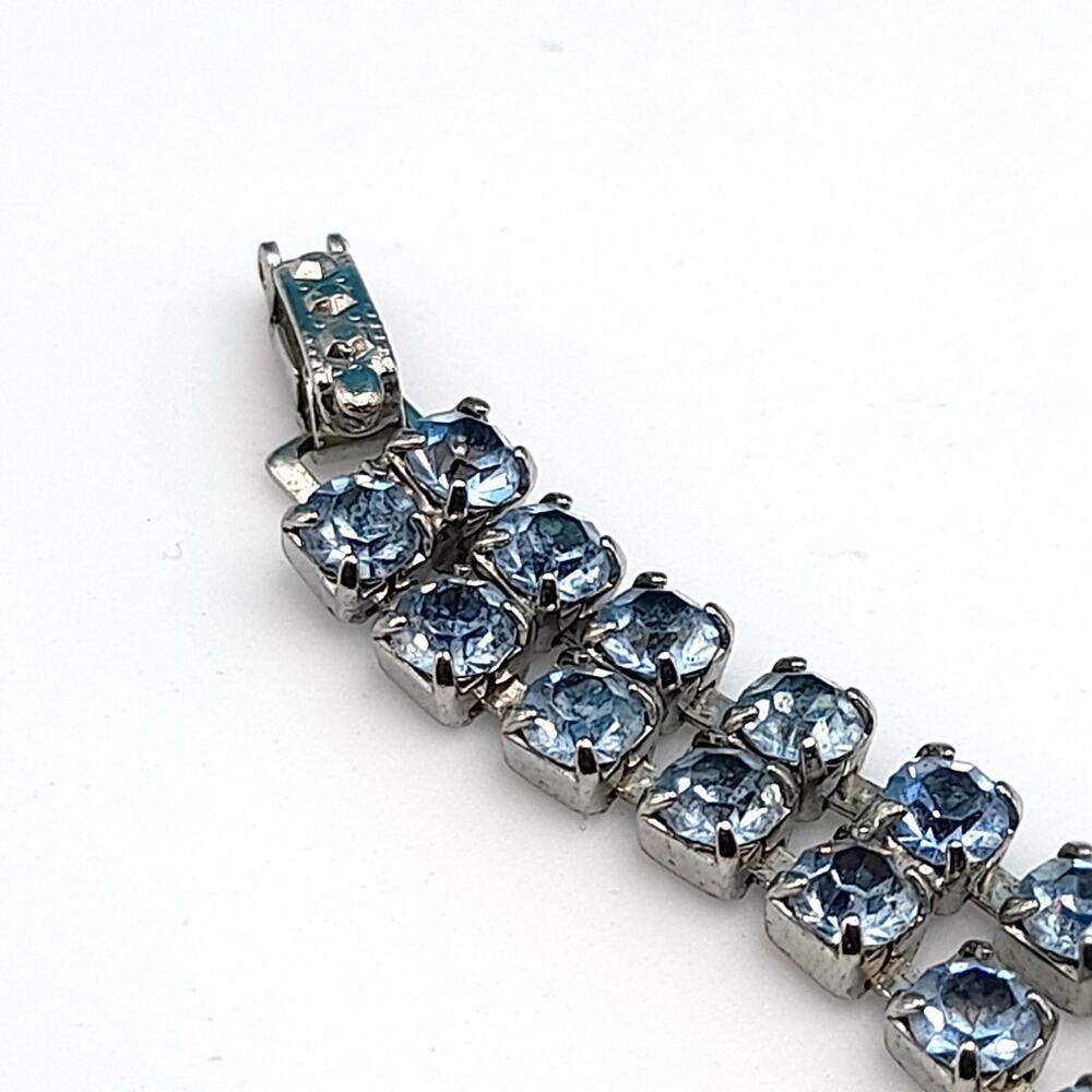 Light Blue Art Glass Rhinestone Bracelet, Mid-Century, 1960s Vintage Jewelry - Picture 9 of 10
